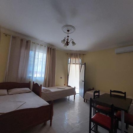 Vila Flamuri Golem  Dış mekan fotoğraf