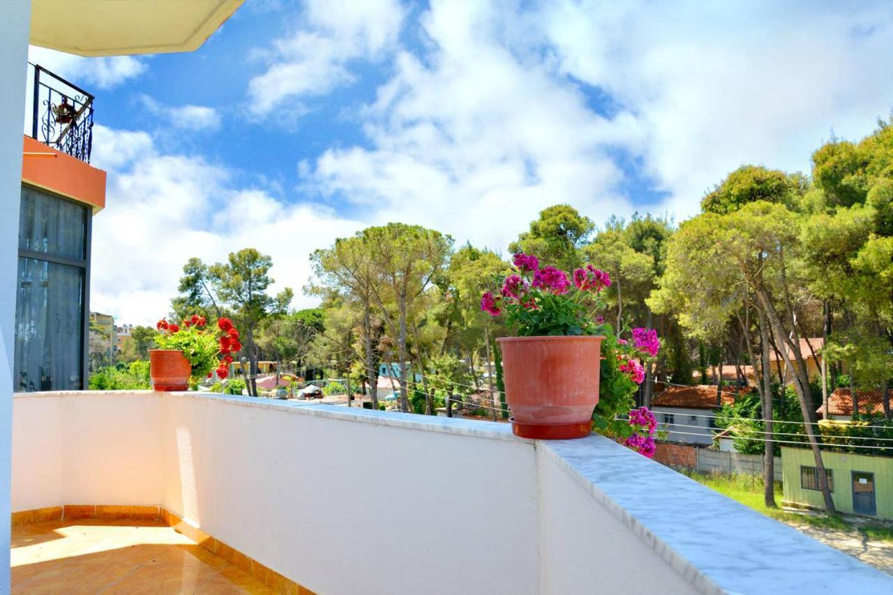 Vila Flamuri Golem  Dış mekan fotoğraf